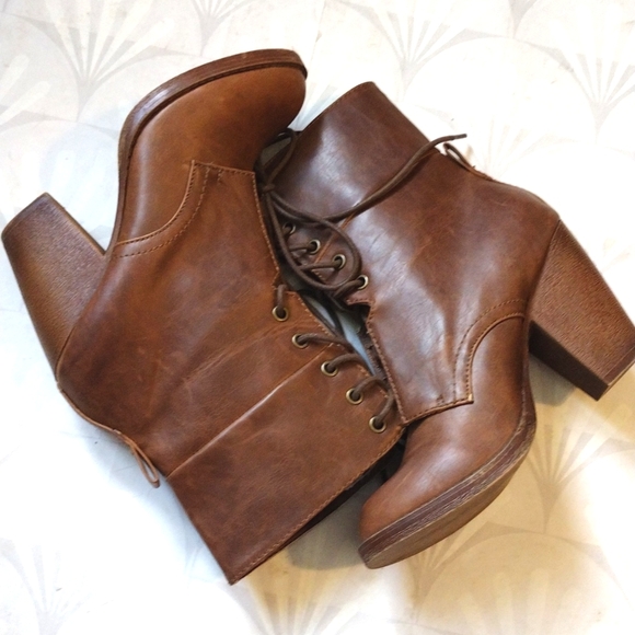 London rebel Baldwin lace up boot - Picture 4 of 8